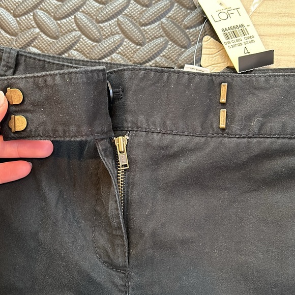 Ann Taylor loft cargo shorts in size 4 NWT - Picture 6 of 9